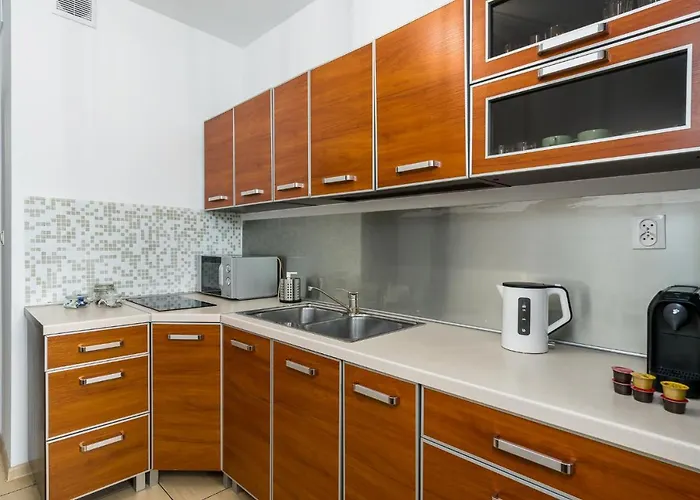 Sleepway - Garbary 95-112a *